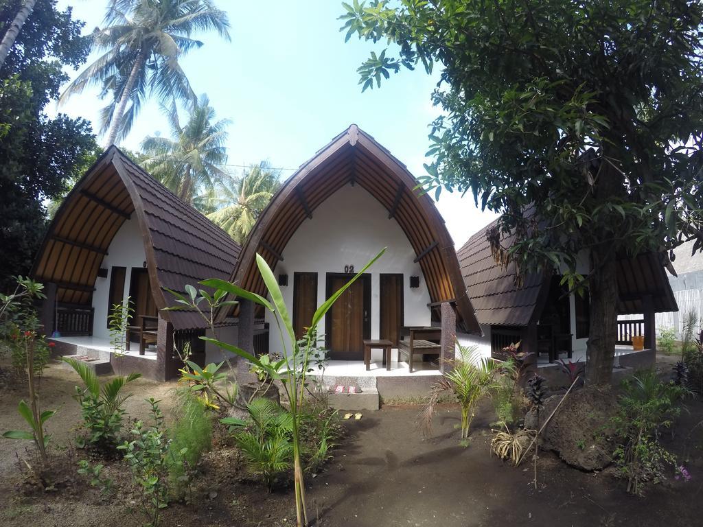 Hello Lumbung Homestay Gili Air Esterno foto