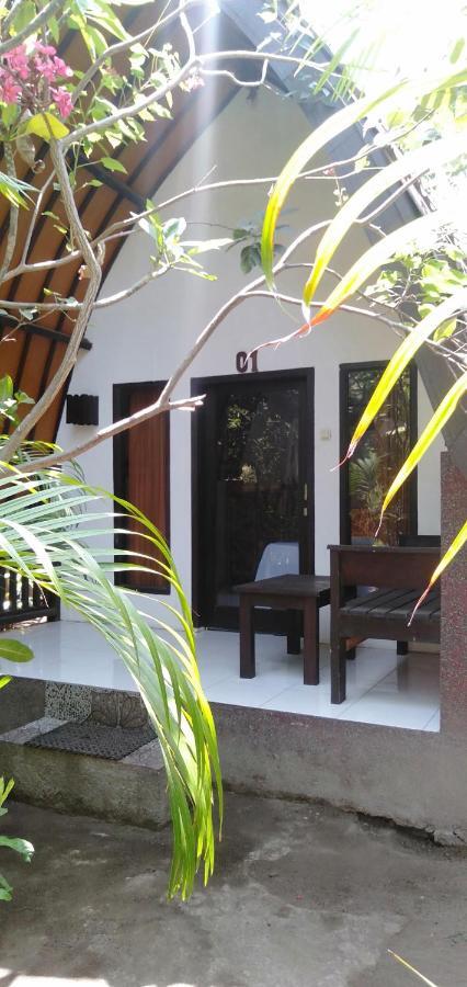 Hello Lumbung Homestay Gili Air Esterno foto